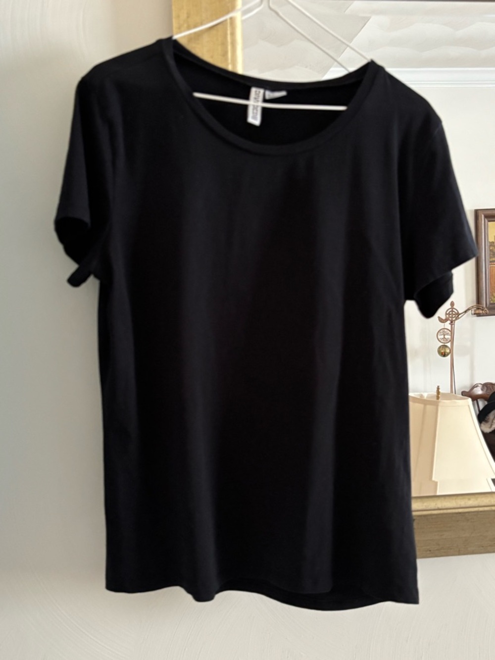 H&M Divided Basic Black Crewneck Shirt